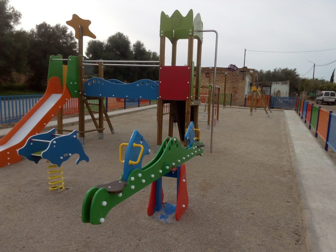Parque infantil en San José del Valle