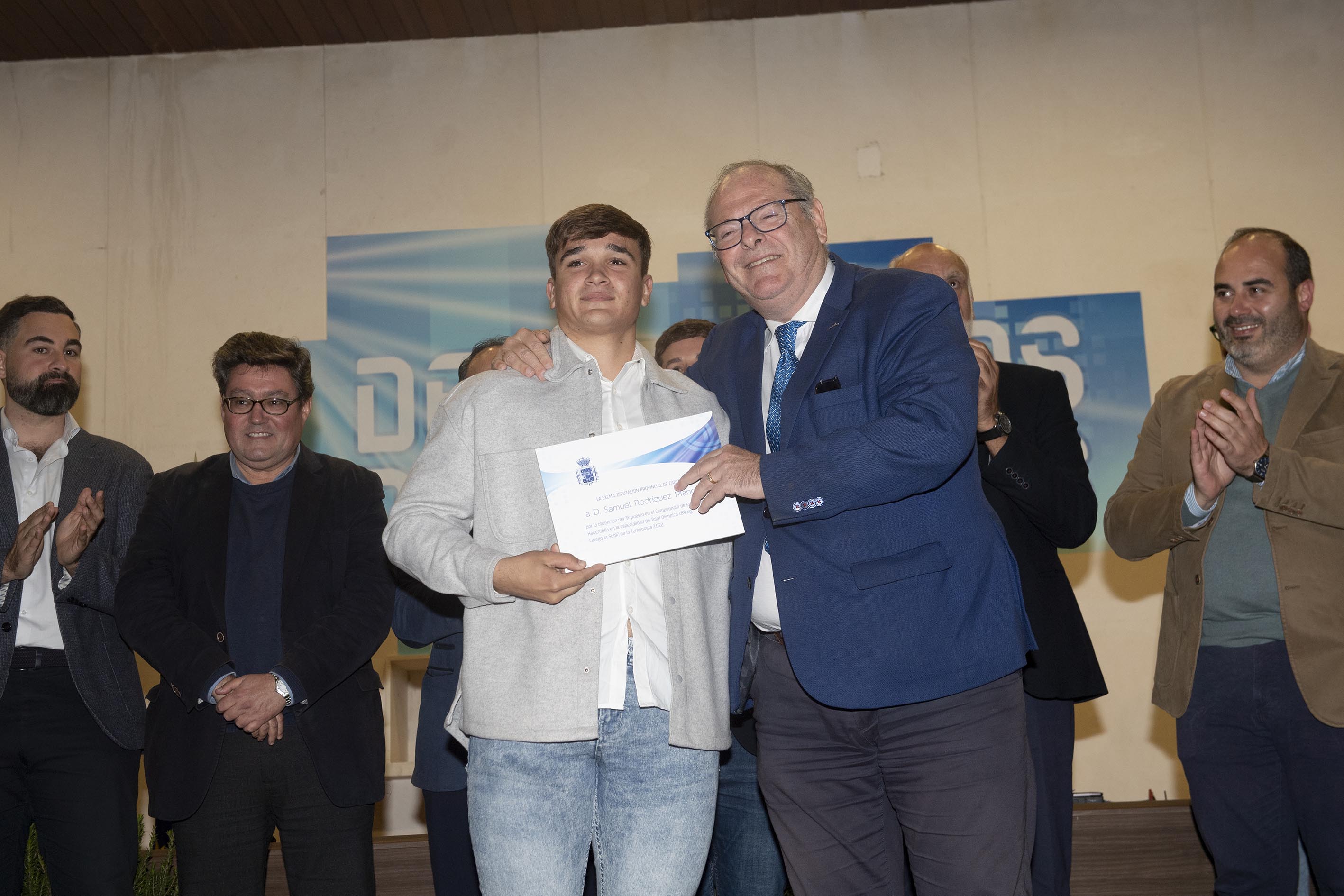 Gala deportistas_entrega de premio a Samuel Rodriguez Manga_Sanlucar