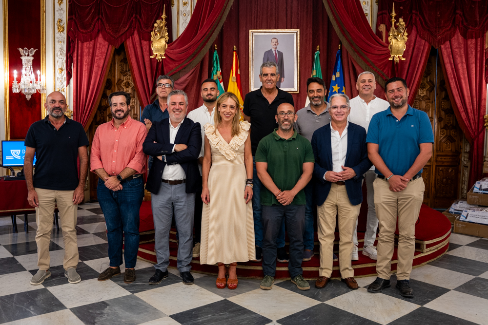 Entrega de equipos informaticos a ELAs