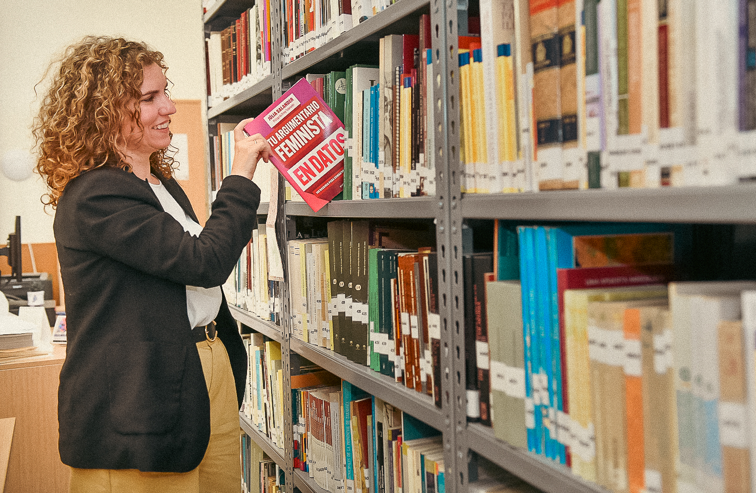 Letras Violetas - diputada-1154