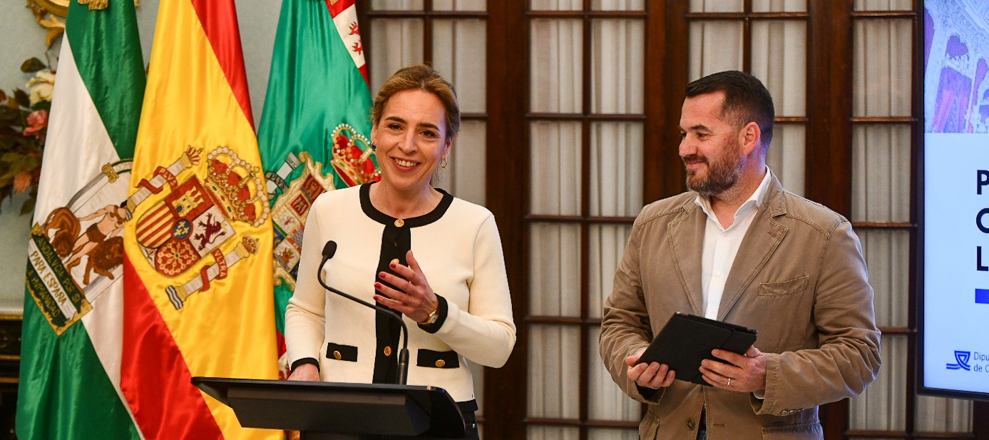 Presidenta y Clavijo en rueda de prensa recorte