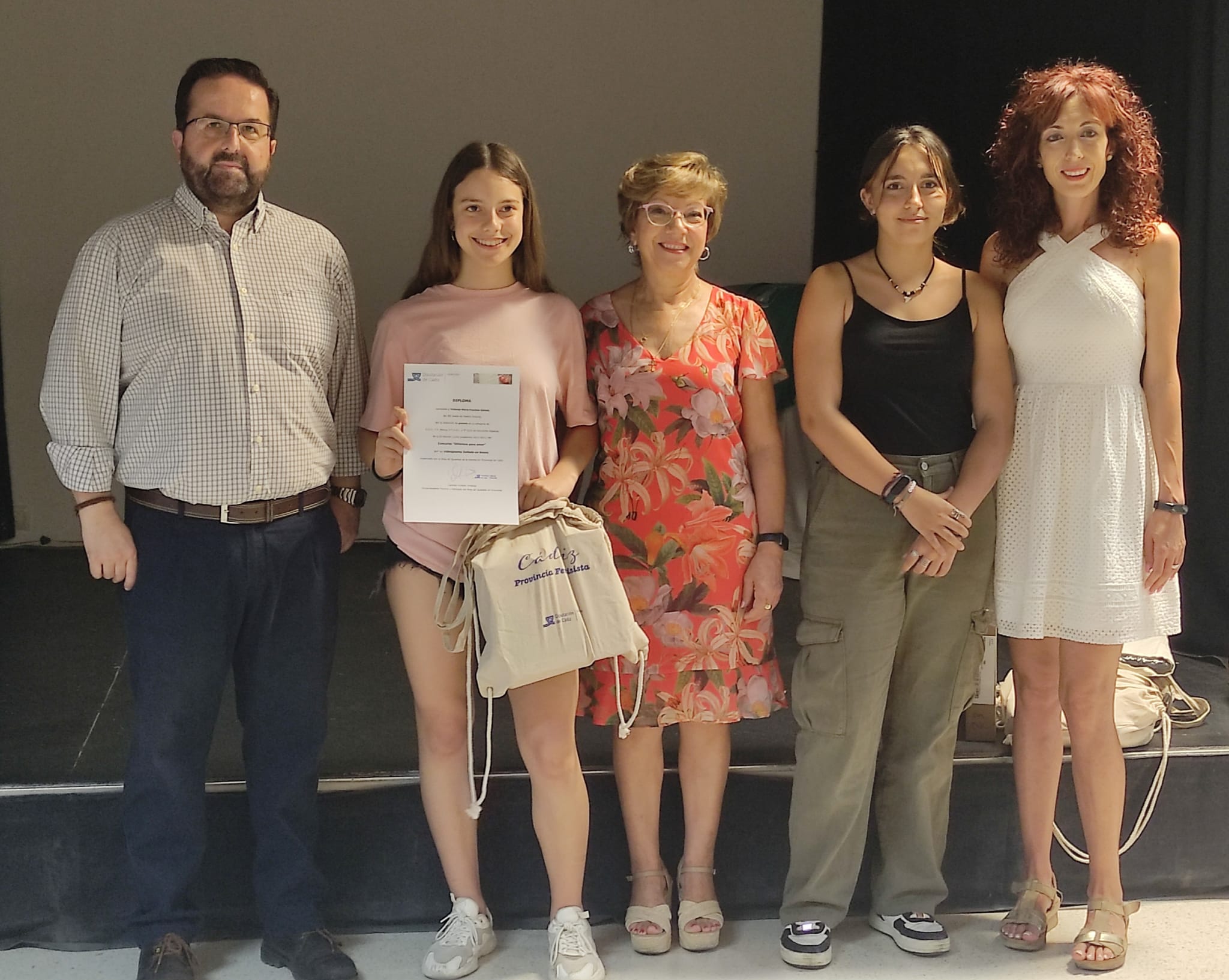 Medina IES Sidon, premio a Yolanda por Sellado..