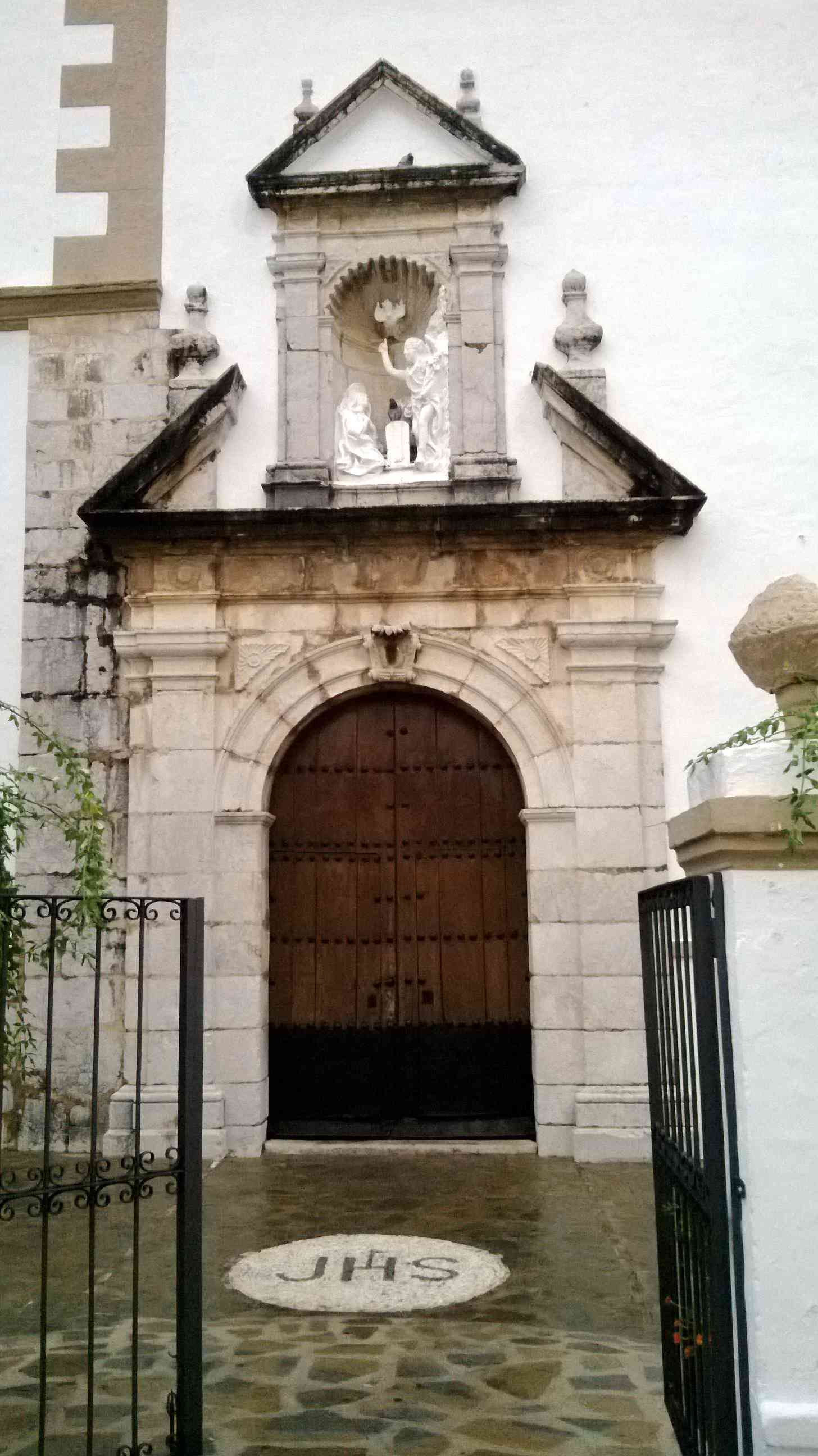 IglesiaEncarnacion1