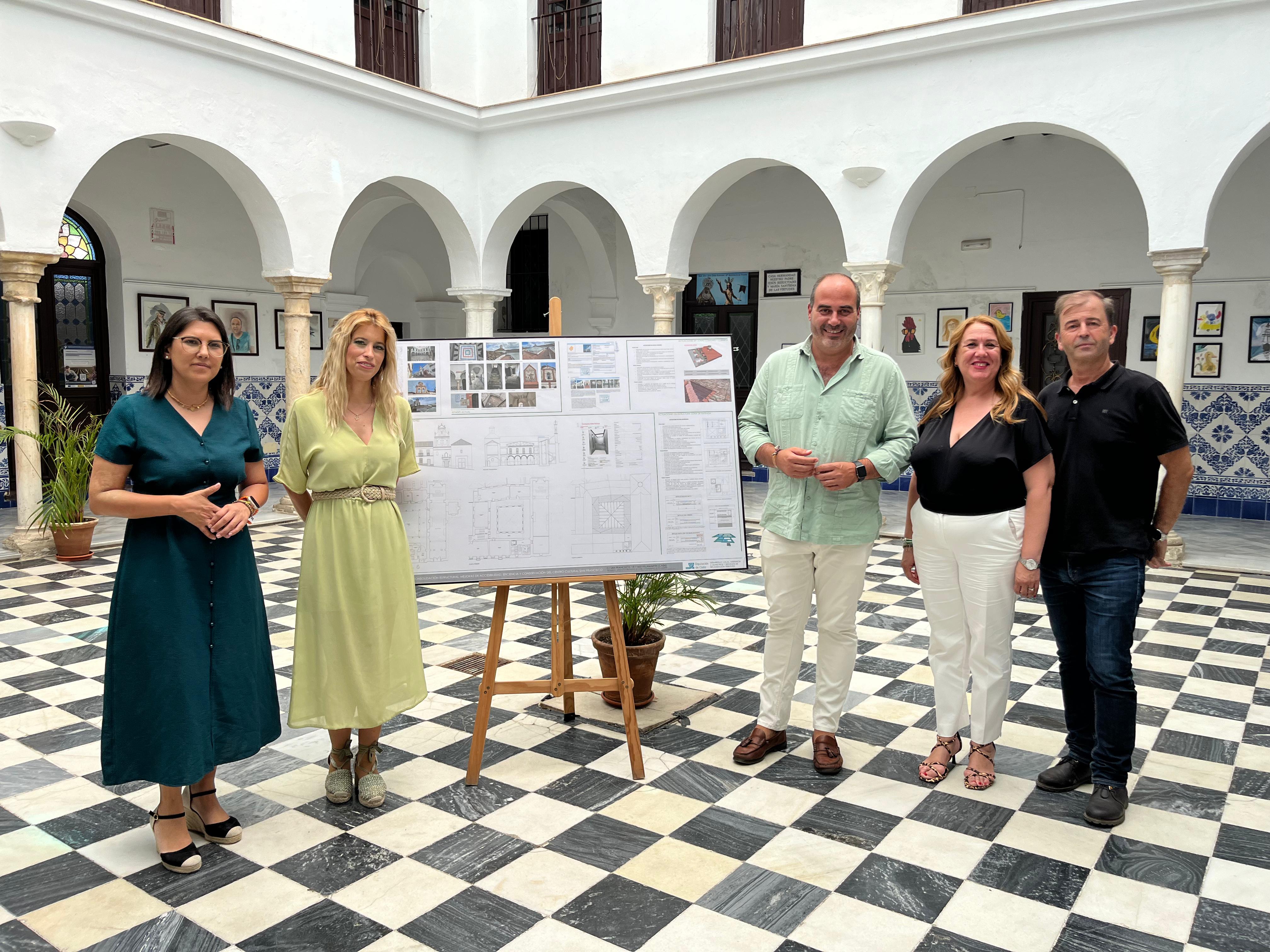 Antonio Aragon en Villamartin con la alcaldesa Susana Toro