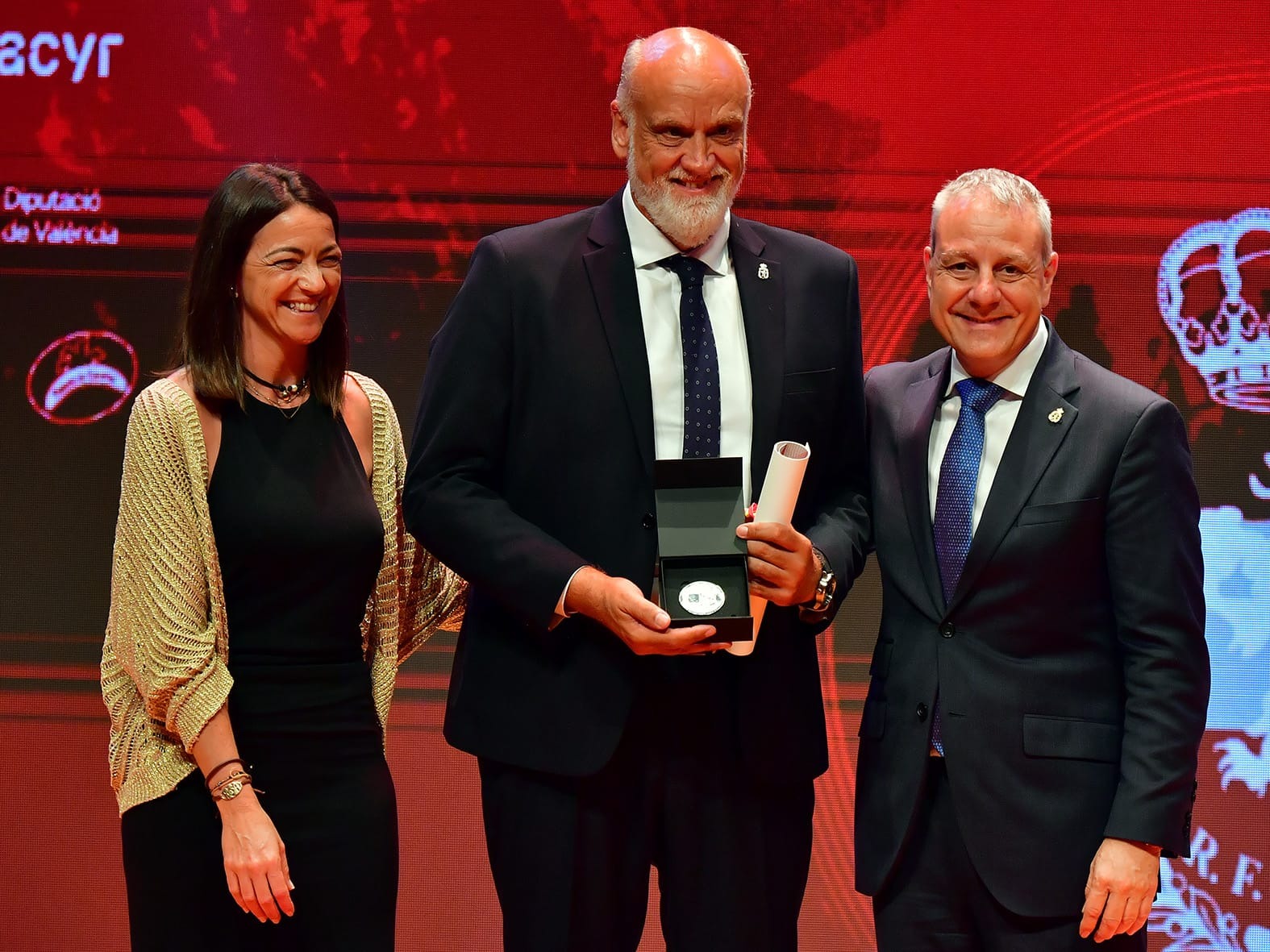 Vidal premiado por la federacion de balonmano