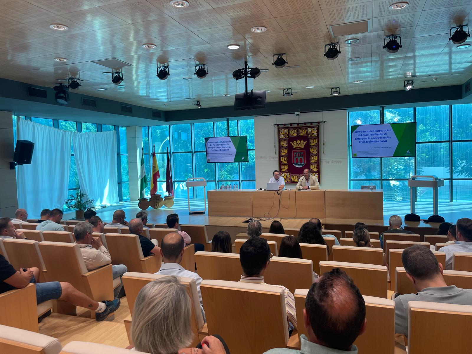 Reunión sobre actualización de los planes de emergencias