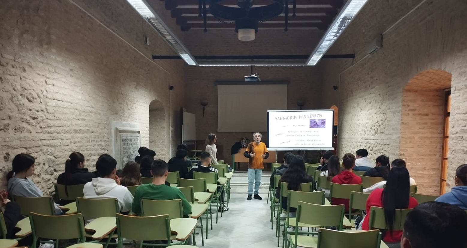 Taller de memoria democratica en Bornos
