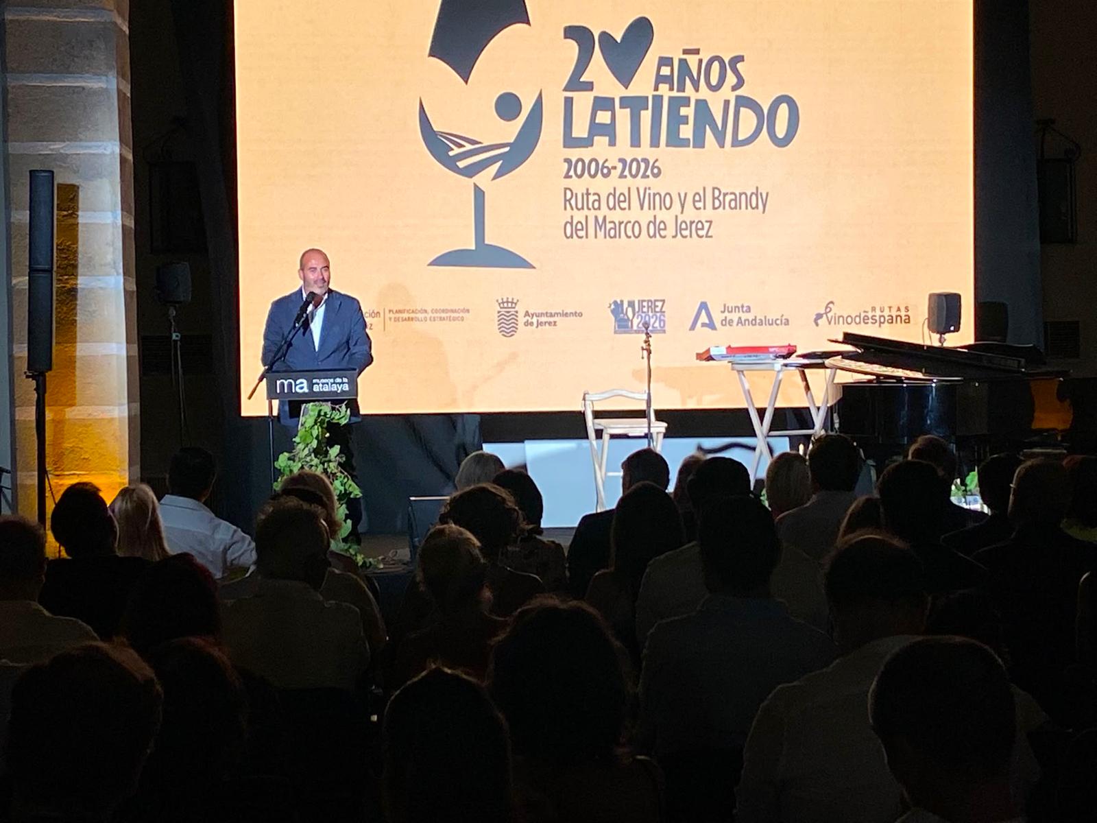 Antonio Aragón en el 20 aniversario de la Ruta del Vino y el Brandy